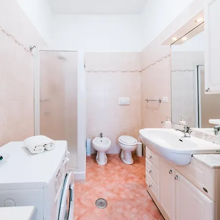 Eliolite House Scala